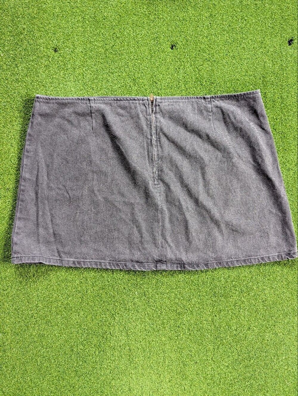 ASOS Design Curve Womens Charcoal Black Denim Plus Size Mini Skirt Size 20 - Picture 2 of 8